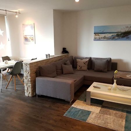 Beach Apartment Вильгельмсхафен Экстерьер фото