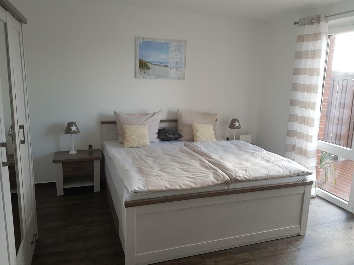 Beach Apartment Вильгельмсхафен Экстерьер фото